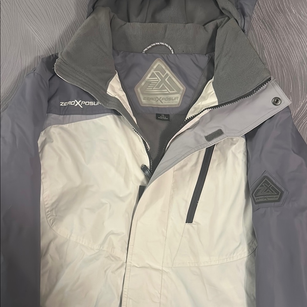 ZeroXposur Gray and White Jacket